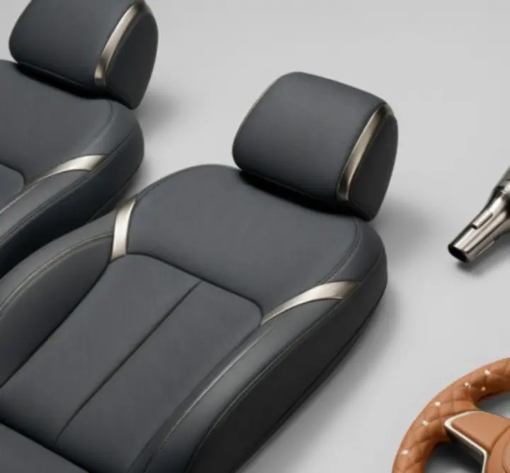 Układ premium akcesoriów samochodowych Drive Aura na ciemnym tle